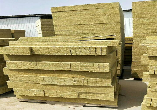 1676618716778478.png 500.png