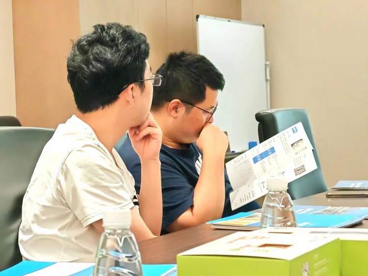 尤特森與深圳機(jī)械設(shè)計(jì)院交流會(huì)畫(huà)上完美句號(hào)