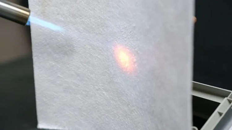 氣凝膠氈的物理特性有哪些? 氣凝膠氈的物理特性有哪些?