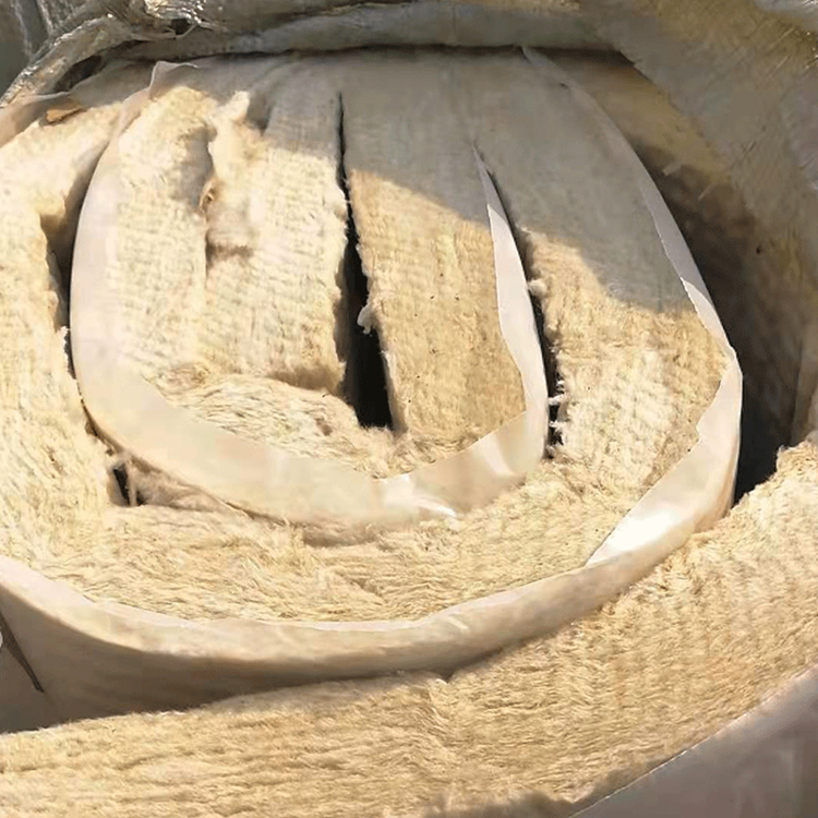 鋼絲網(wǎng)巖棉氈是什么？性能特點及應用詳解