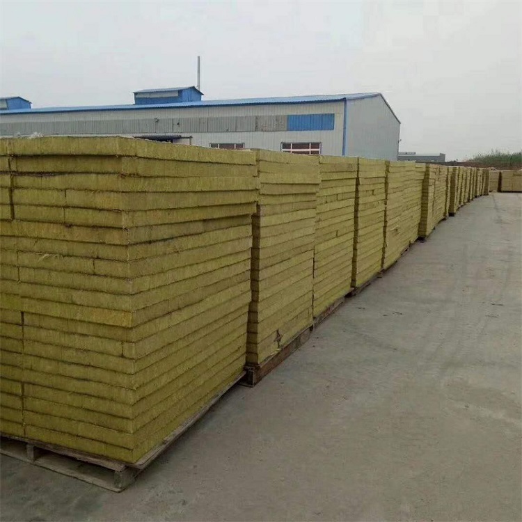 1763190854815357.jpg 巖棉廠家